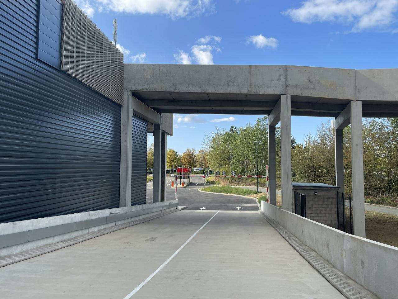 Local d'activité Élancourt 3794m² Location local d'activité Élancourt Yvelines OLACT2201278 7